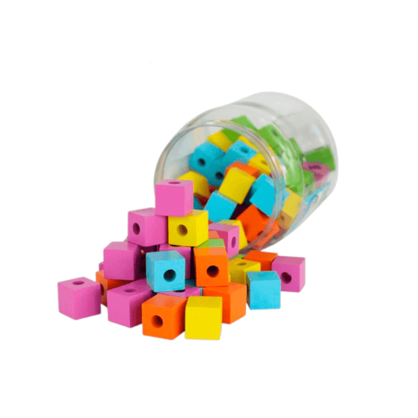 Cubos con cintas con 100 piezas