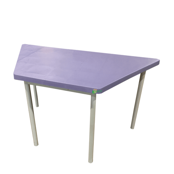 MESA INFANTIL TRAPEZOIDAL POLIPROPILENO (SOBRE PEDIDO)