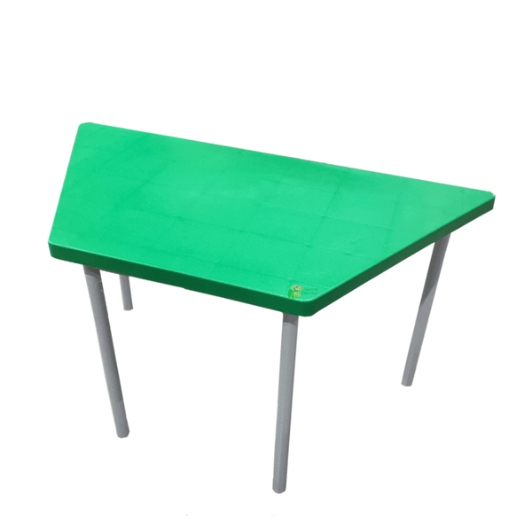 MESA INFANTIL TRAPEZOIDAL POLIPROPILENO (SOBRE PEDIDO)